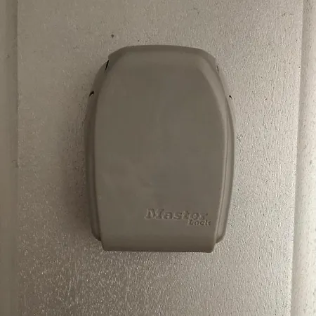 U Casone, B&w Modern Apartment, Spa, Wifi, Air-conditioning, Free Parking, Decreasing Prices *