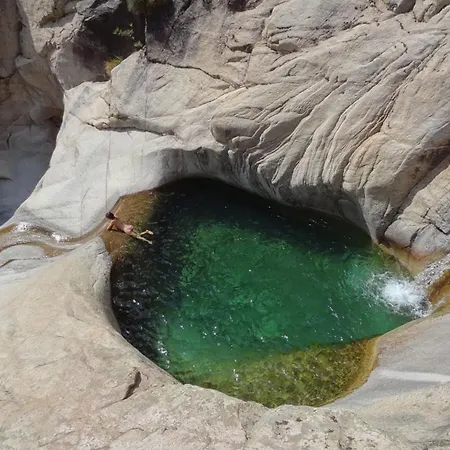 Apartman U Casone, B&w Modern Apartment, Spa, Wifi, Air-conditioning, Free Parking, Decreasing Prices