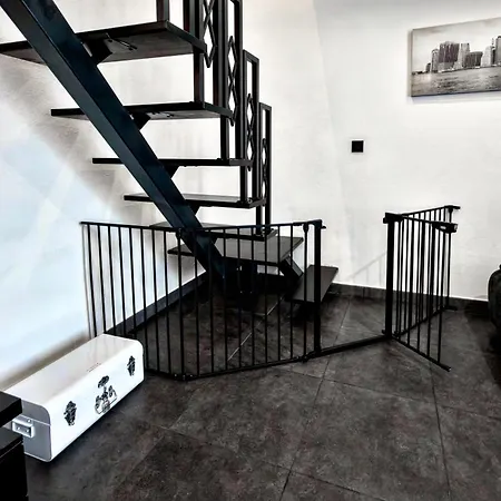 U Casone, B&w Modern Apartment, Spa, Wifi, Air-conditioning, Free Parking, Decreasing Prices