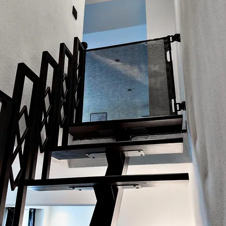 U Casone, B&w Modern Apartment, Spa, Wifi, Air-conditioning, Free Parking, Decreasing Prices דירה