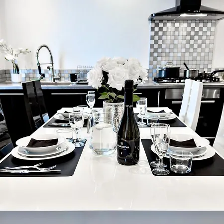 U Casone, B&w Modern Apartment, Spa, Wifi, Air-conditioning, Free Parking, Decreasing Prices