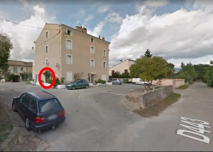 U Casone, B&w Modern Apartment, Spa, Wifi, Air-conditioning, Free Parking, Decreasing Prices * Aghione